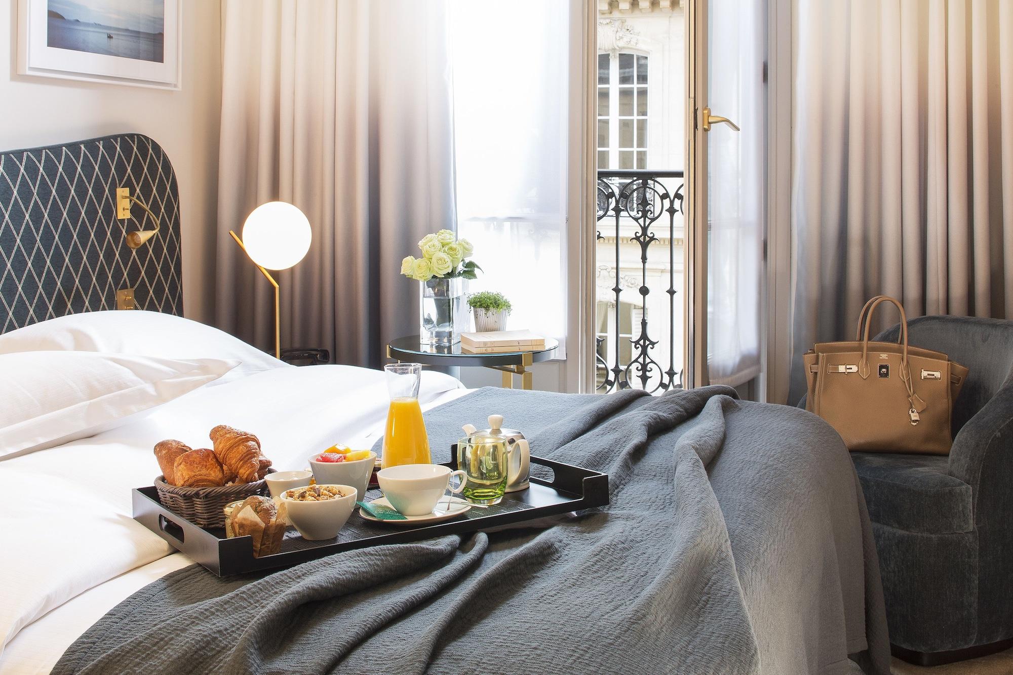 โฮเต็ล เลอ มาเรียเน่ Hotel ปารีส ภายนอก รูปภาพ