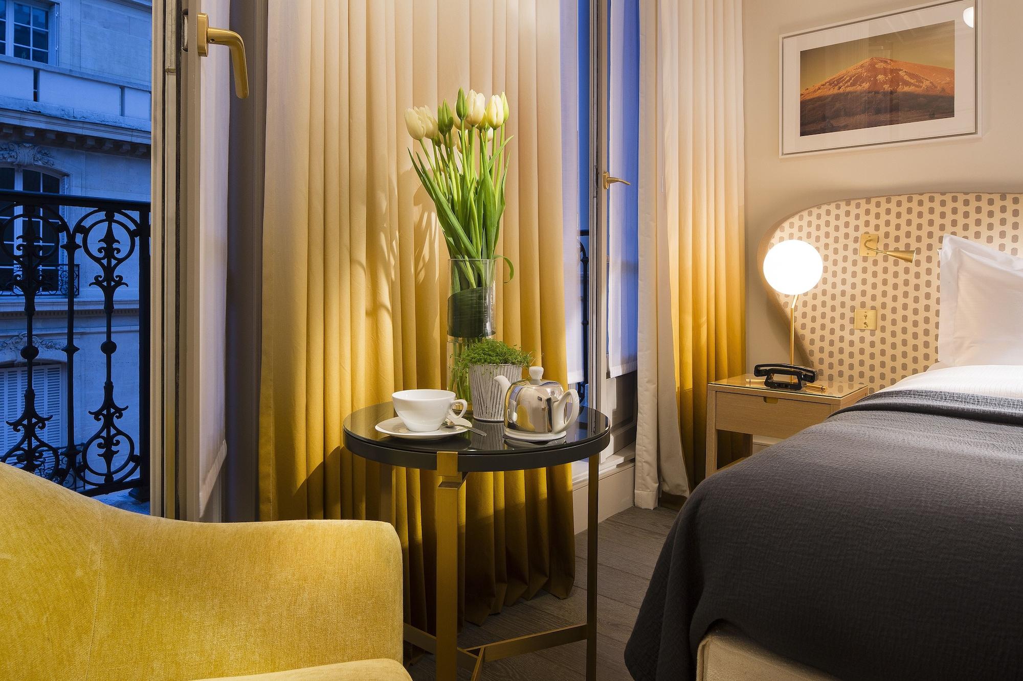 โฮเต็ล เลอ มาเรียเน่ Hotel ปารีส ภายนอก รูปภาพ