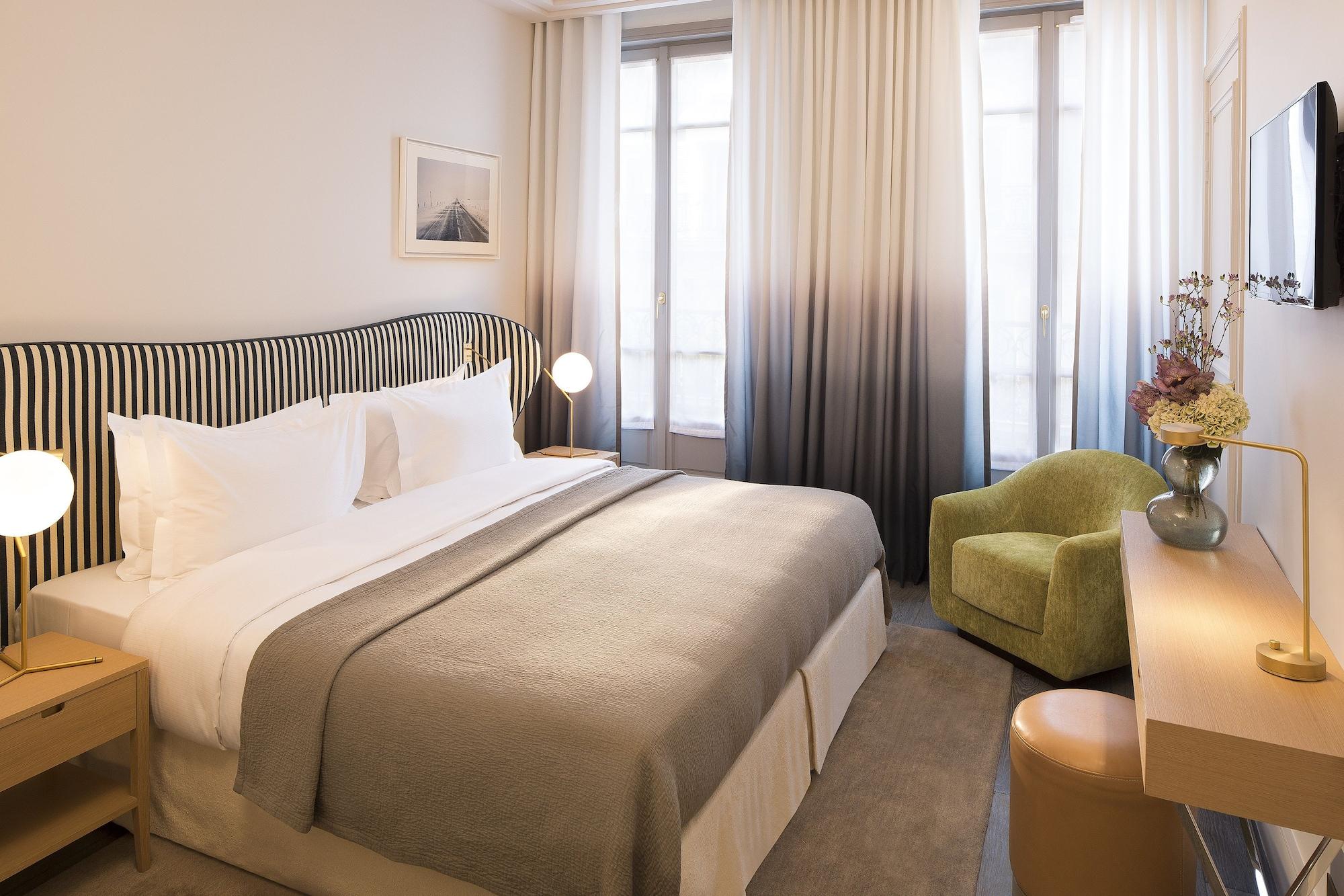 โฮเต็ล เลอ มาเรียเน่ Hotel ปารีส ภายนอก รูปภาพ